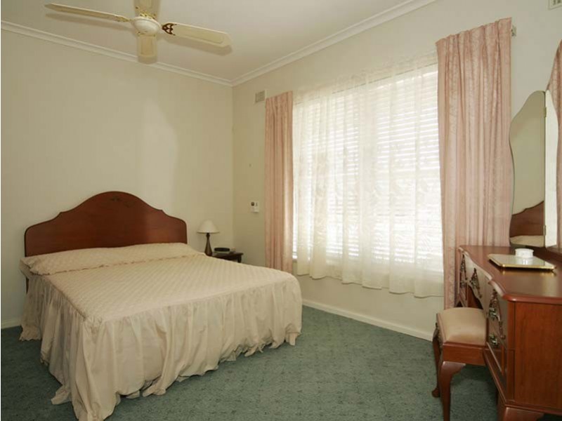 4  Jedma Grove, Glenelg North SA 5045