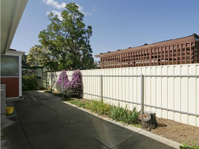 4  Jedma Grove, Glenelg North SA 5045