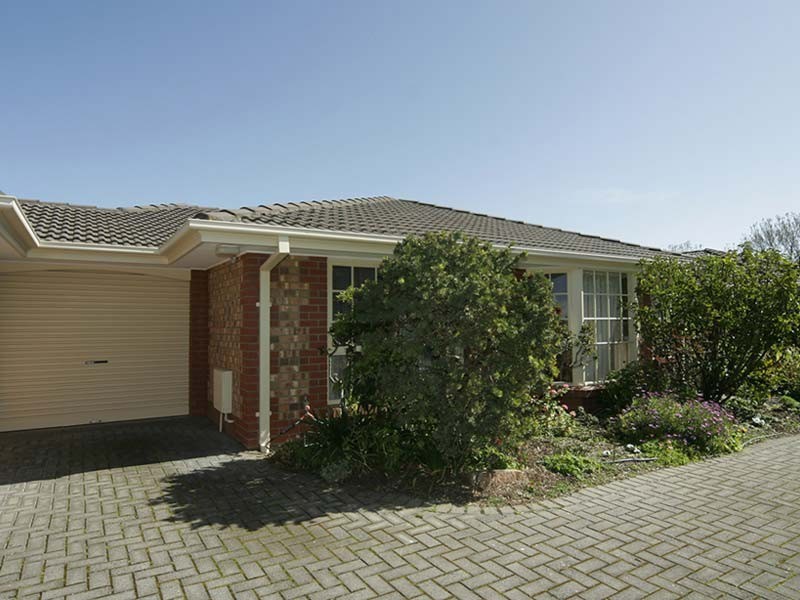 2/12  Strathmore Tce, Brighton SA 5048