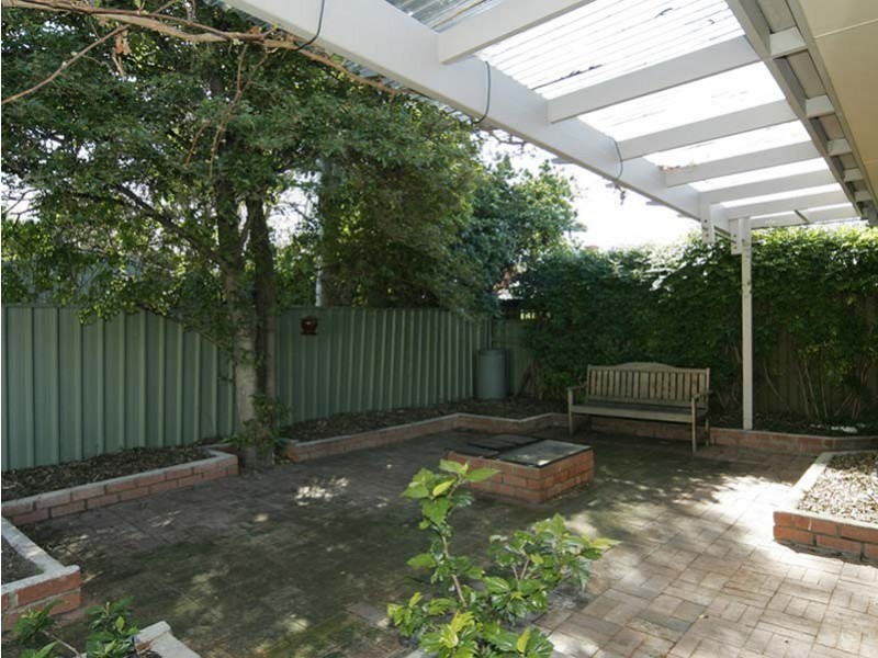 1a Rugless Tce, Glenelg East SA 5045