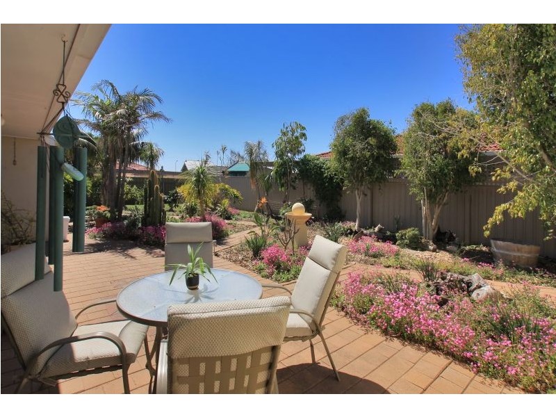 9 Livermead Way, Moana SA 5169