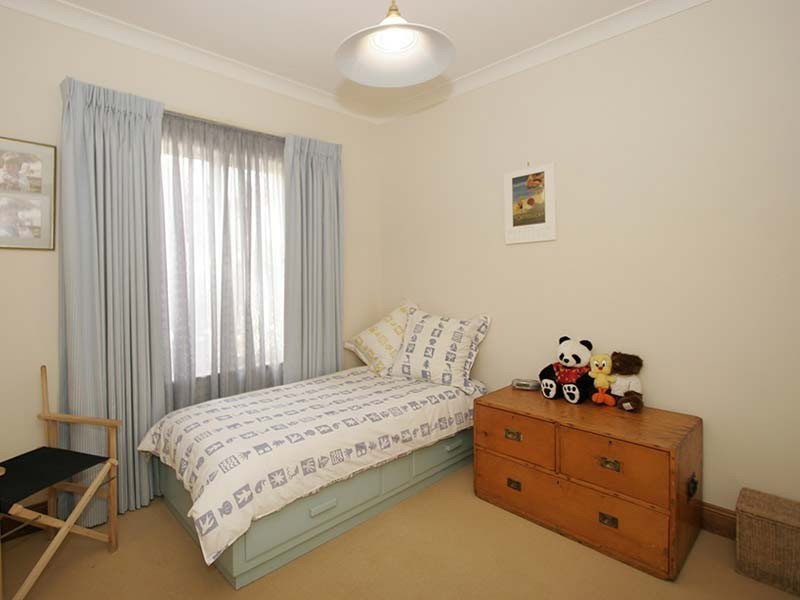 1b  Francis Avenue, Glengowrie SA 5044