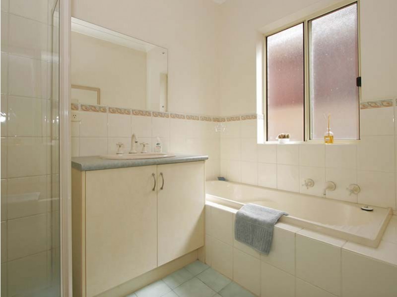 1b  Francis Avenue, Glengowrie SA 5044