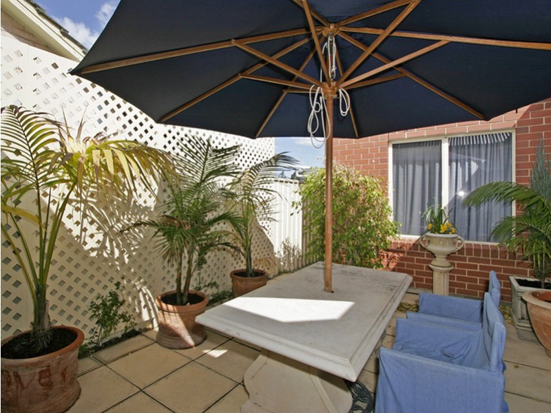 1b  Francis Avenue, Glengowrie SA 5044