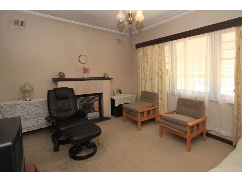 13 Australian Avenue, Clovelly Park SA 5042