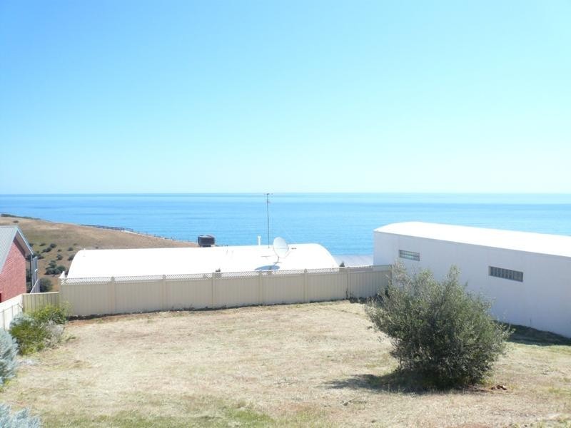 2 Westcliff Court, Marino SA 5049