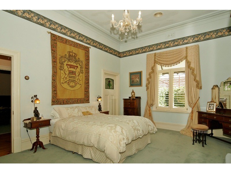 3  Giles Avenue, Glenelg SA 5045