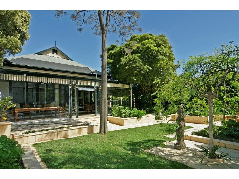 3  Giles Avenue, Glenelg SA 5045