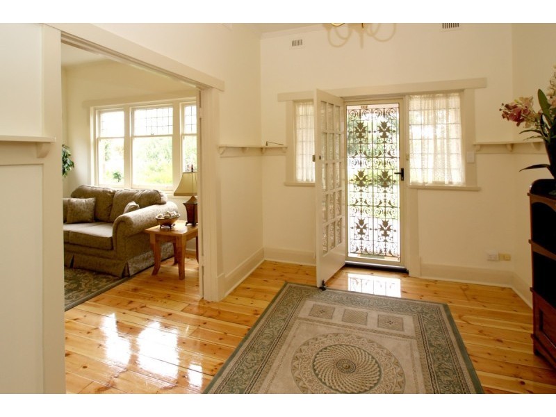 24 Dunbar Terrace, Glenelg East SA 5045