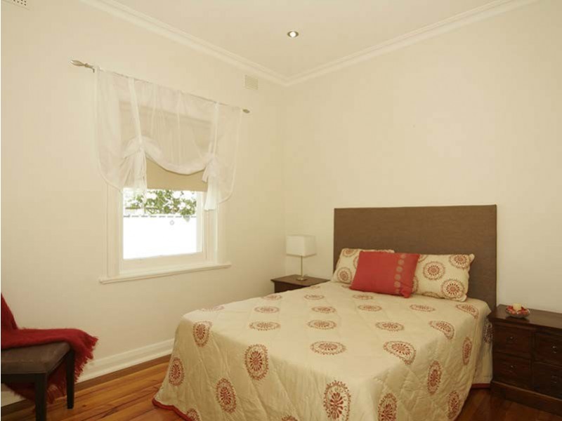 29  The Grove, Lower Mitcham SA 5062