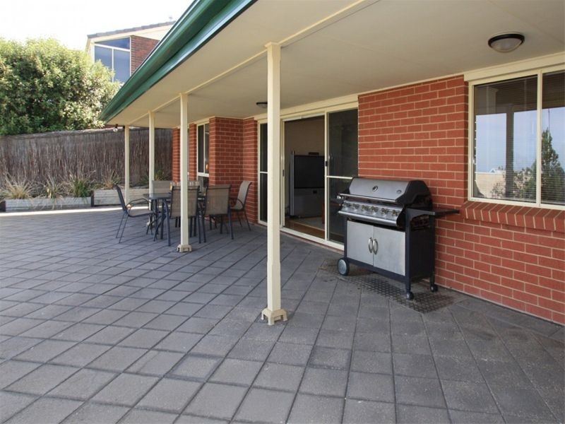 13  Arafura Court,, Hallett Cove SA 5158