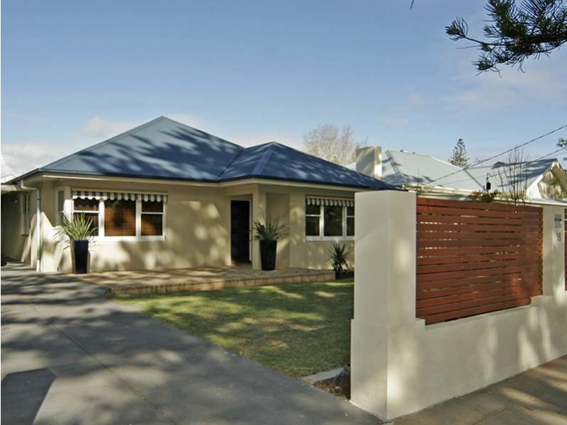 18  East Terrace, Henley Beach SA 5022