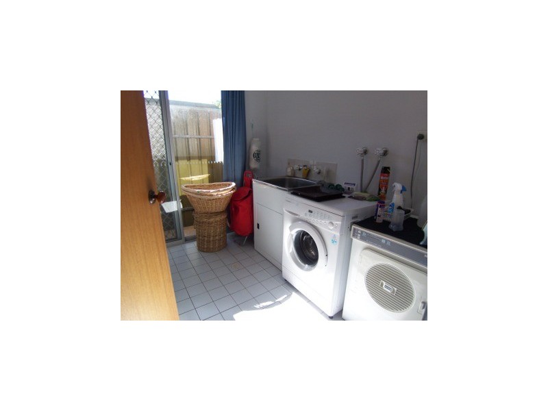 60D  Holder Road, North Brighton SA 5048