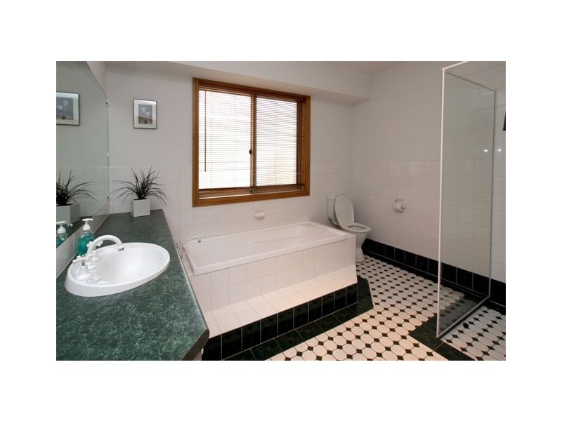 16  Ludgate Court, Trott Park SA 5158