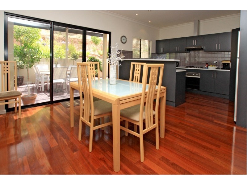 7/32 Brookside Road, Darlington SA 5047