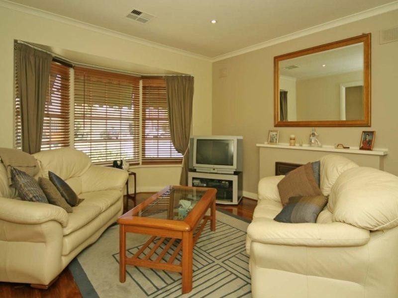 10 Sycamore Avenue, Novar Gardens SA 5040