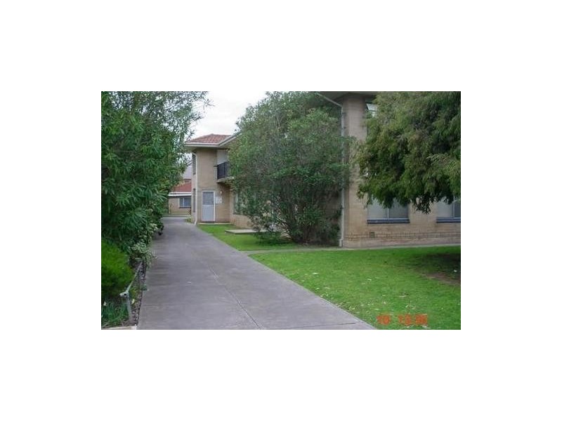 6/11  Crozier Terrace, Oaklands Park SA 5046