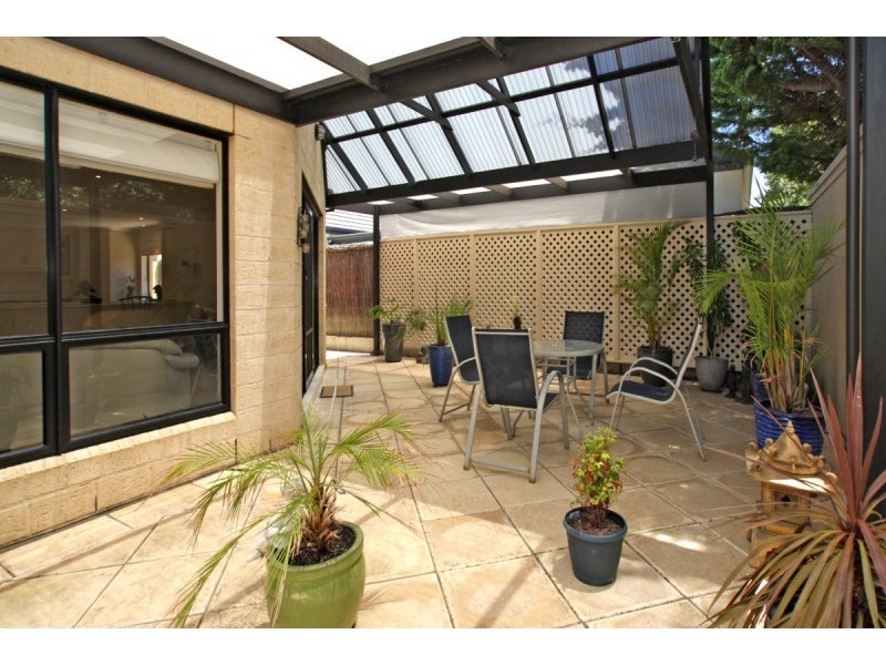 8 Averil Court, Somerton Park SA 5044