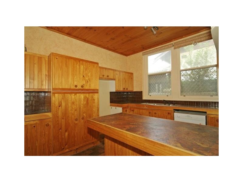 27 Dunluce Avenue, Brighton SA 5048