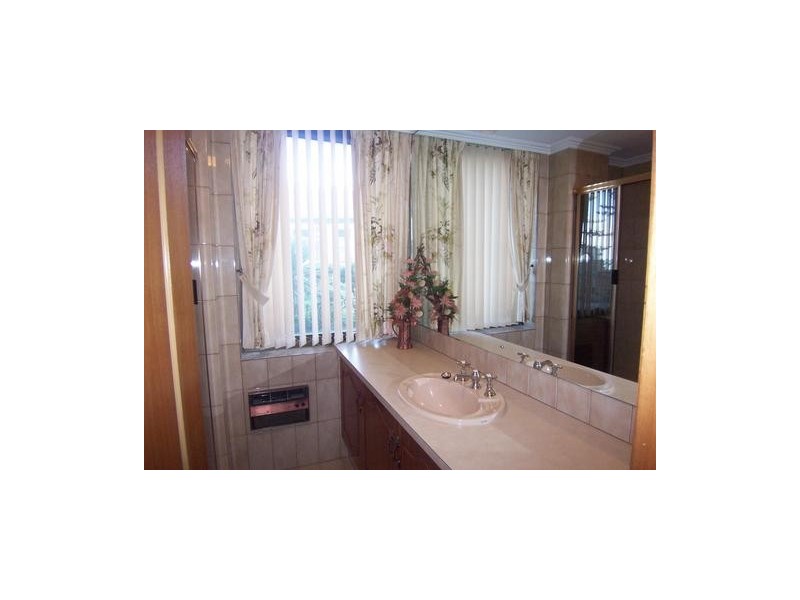 1A/19-20 South Esplanade, Glenelg SA 5045
