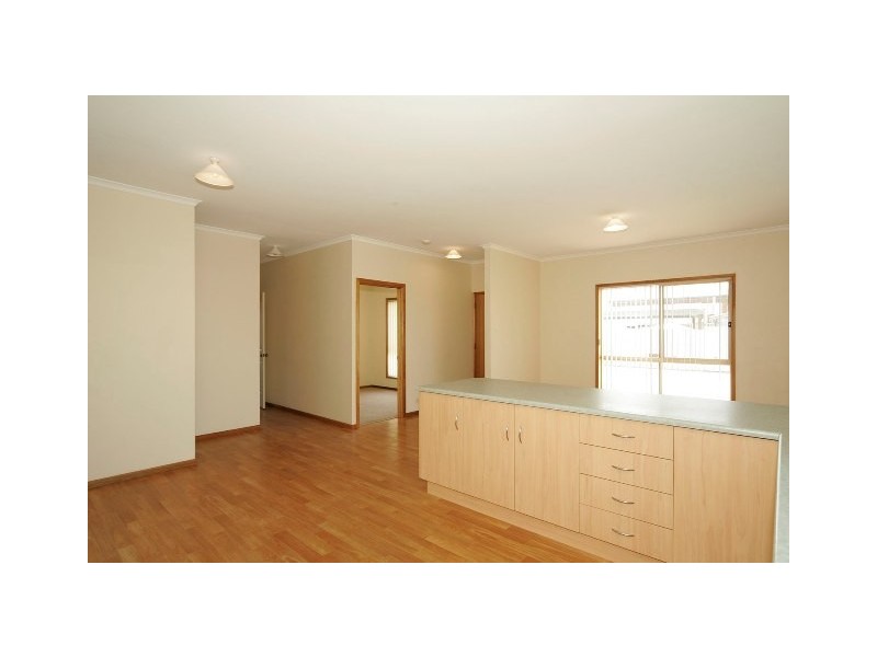 1 Farrant Street, Rosewater SA 5013