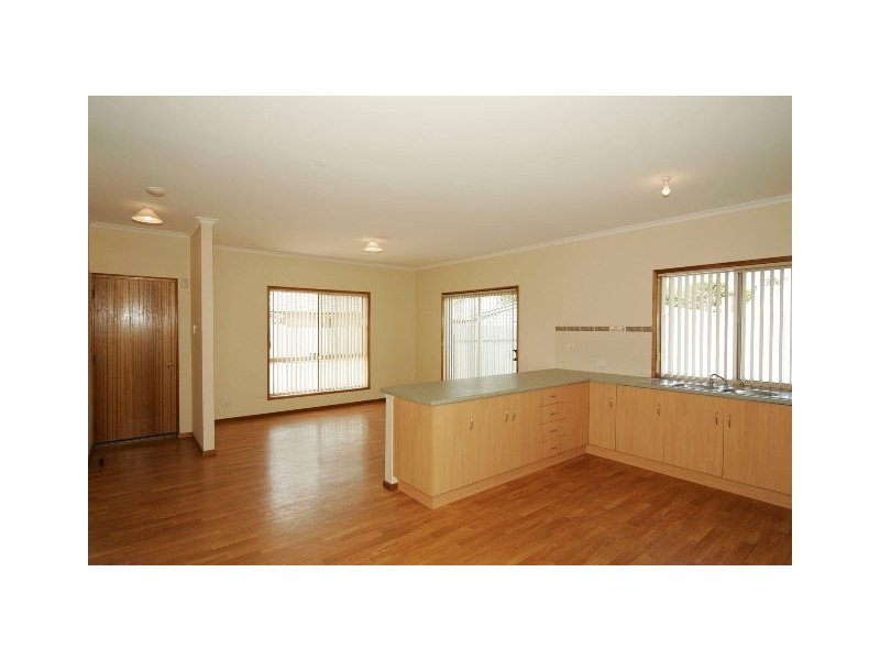 1 Farrant Street, Rosewater SA 5013