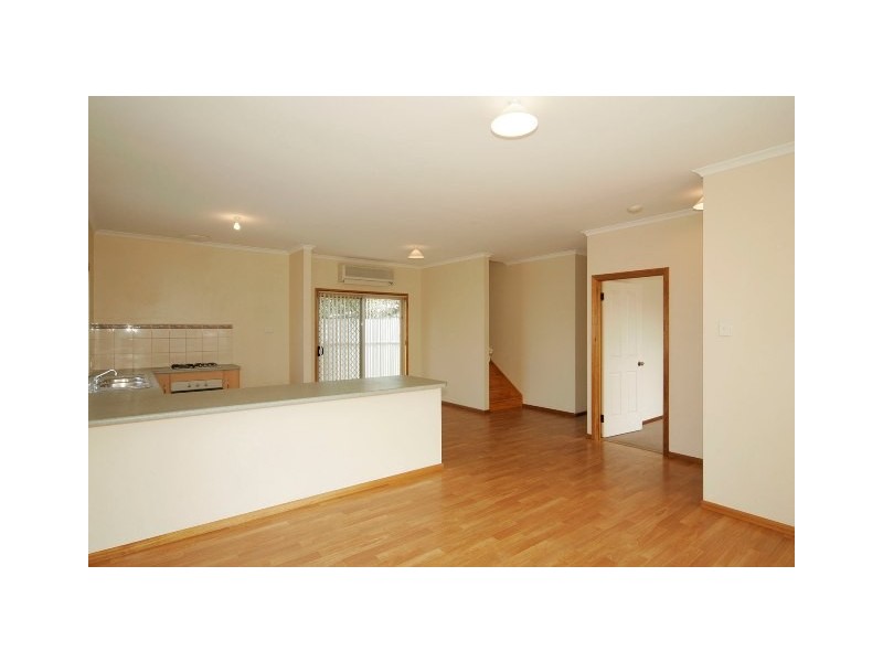 1 Farrant Street, Rosewater SA 5013
