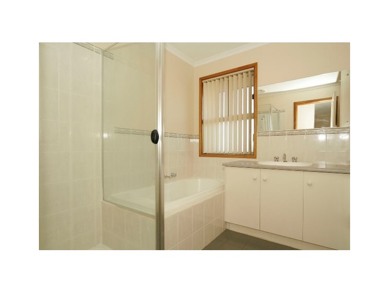 1 Farrant Street, Rosewater SA 5013