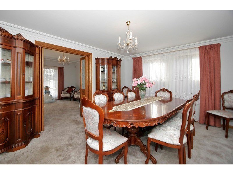 17 Robson Road, Hectorville SA 5073
