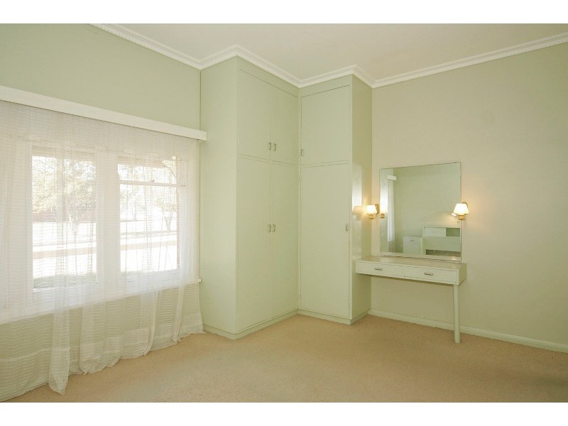 25 Stewart Avenue, Glenelg North SA 5045