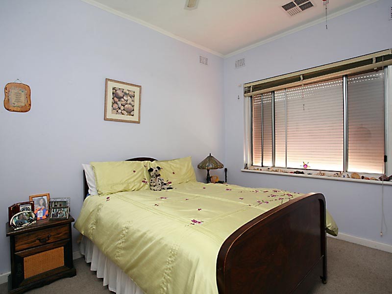 31 Glengarry Street, Woodville South SA 5011