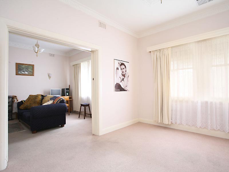 31 Glengarry Street, Woodville South SA 5011