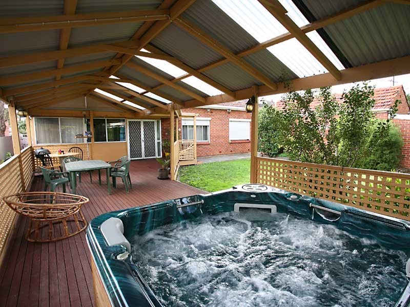 31 Glengarry Street, Woodville South SA 5011