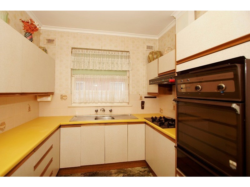 4  Florence Avenue, Blair Athol SA 5084