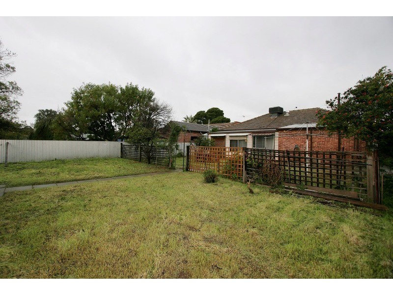 4  Florence Avenue, Blair Athol SA 5084