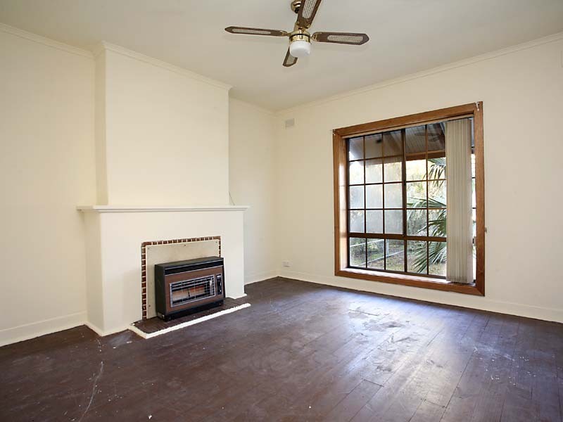 7  Lawhill Avenue, Seaton SA 5023