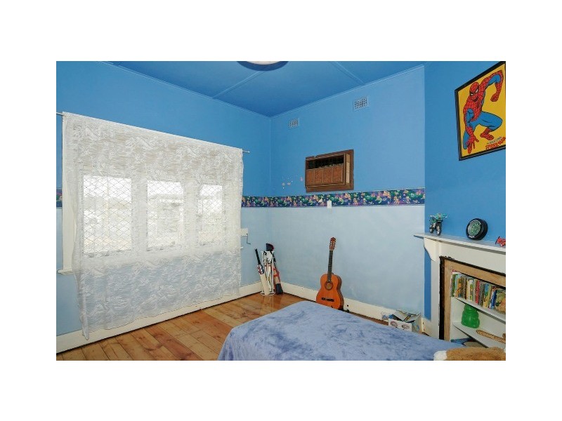 118 Addison Road, Pennington SA 5013