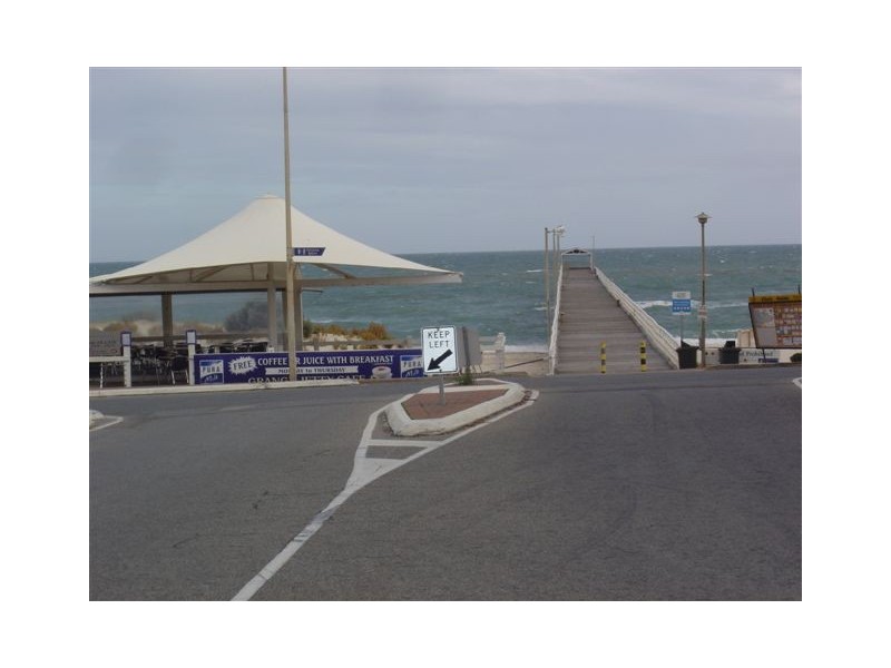 Lots 1 – 6  Corner Findon Avenue and Owen Street, Seaton SA 5023