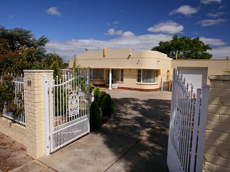 88  Marshall Terrace, Brooklyn Park SA 5032