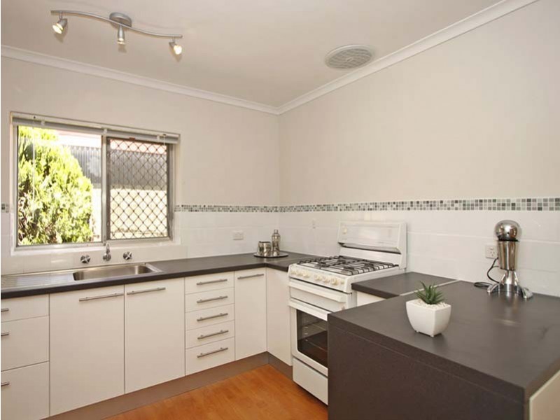 13/7-11  Findon Road, Woodville South SA 5011