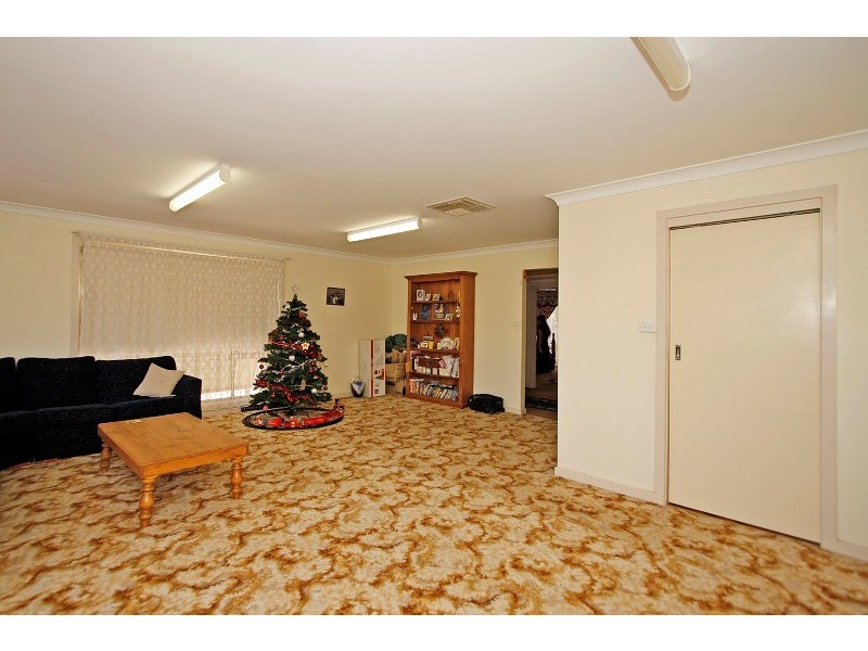 28 Olive Grove, Munno Para West SA 5115