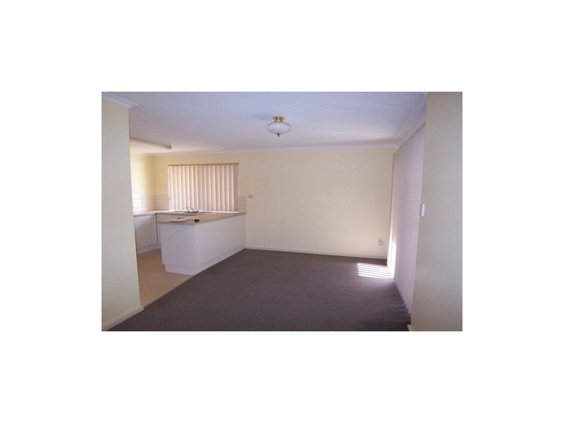 7/310  Victoria Road, Largs North SA 5016