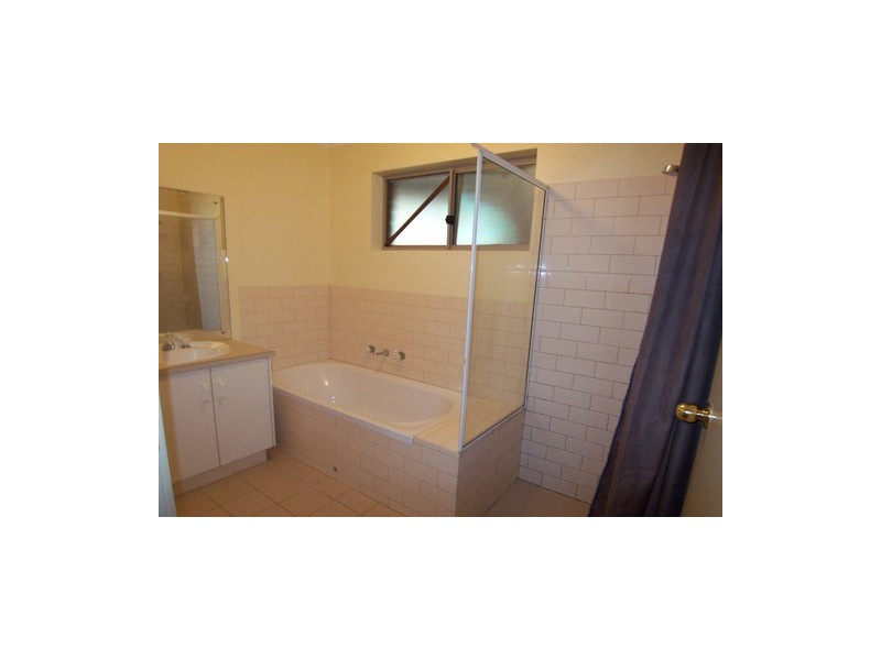 7/310  Victoria Road, Largs North SA 5016