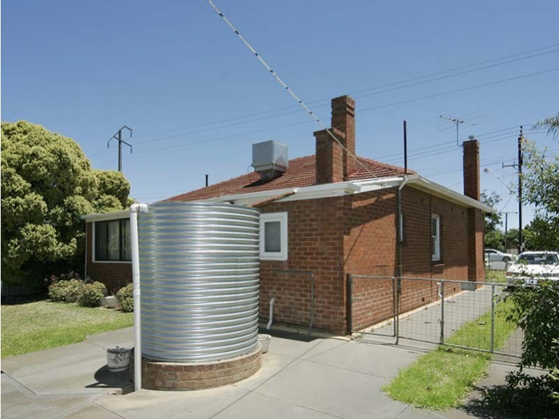 35  Findon Road, Woodville South SA 5011