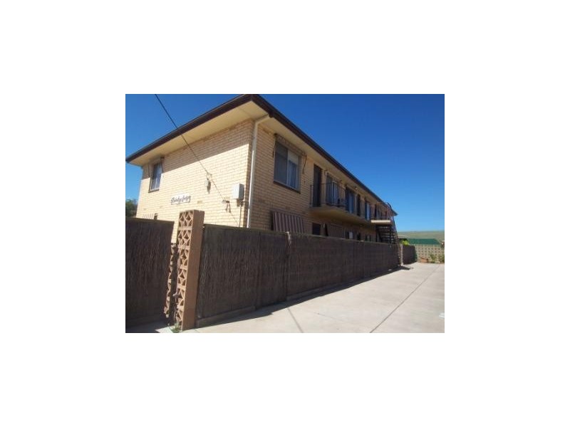 1/3  Shirley Crescent, West Beach SA 5024
