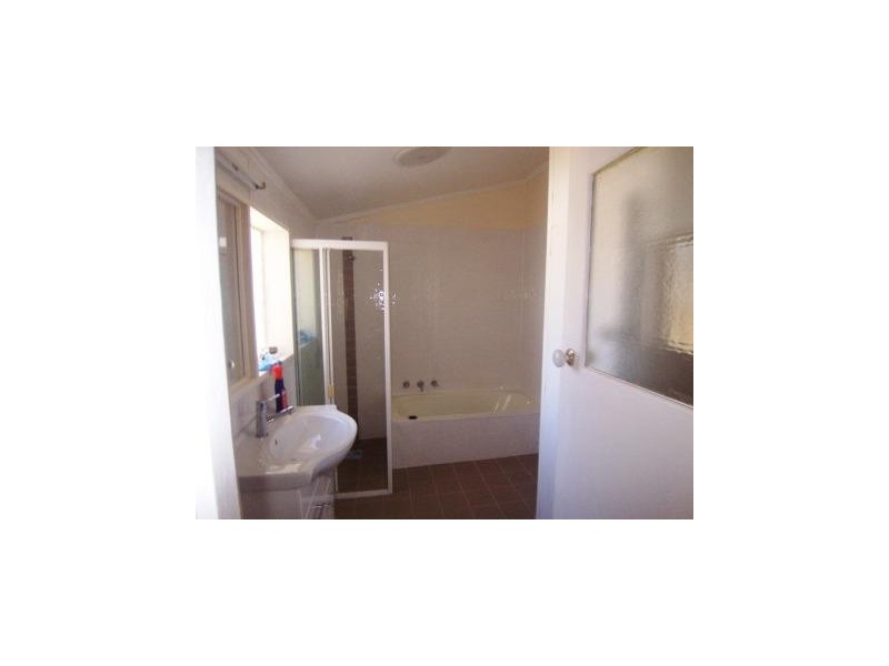 322 Military Road, Largs Bay SA 5016