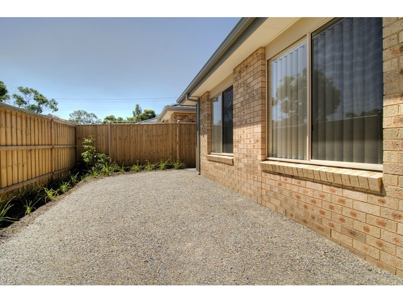 6 James Hird Drive, Hastings VIC 3915