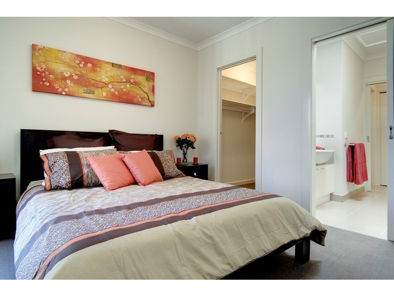 6 James Hird Drive, Hastings VIC 3915