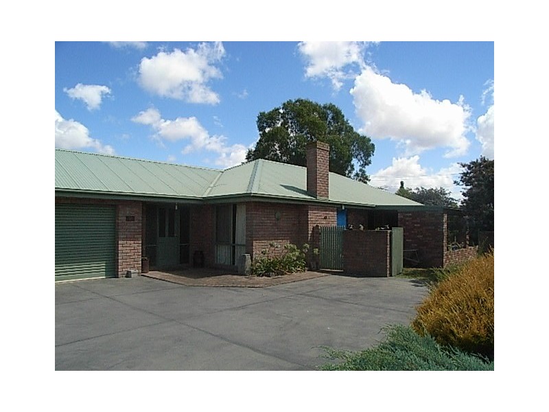4 Slocombe Close, Hastings VIC 3915
