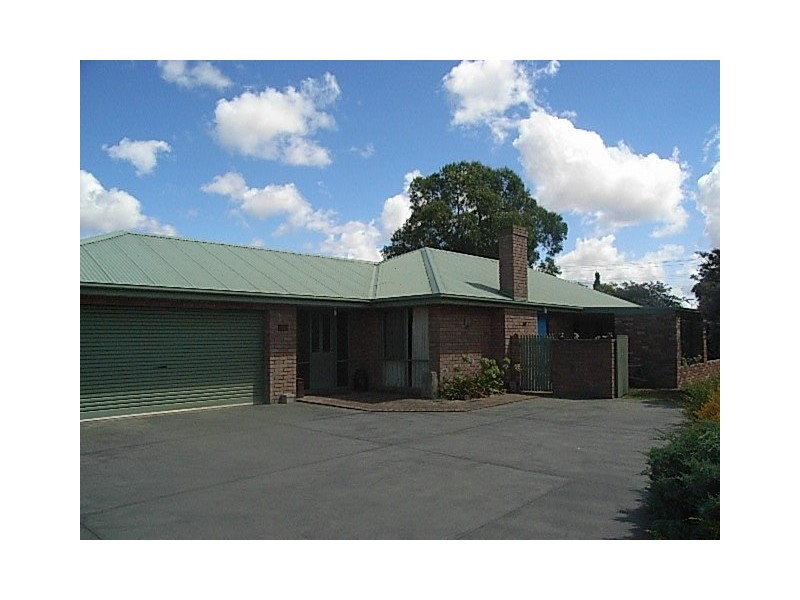 4 Slocombe Close, Hastings VIC 3915